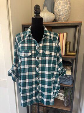 wild fable Green Plaid Dolman Sleeve Oversized Flannel with Pockets - Size L